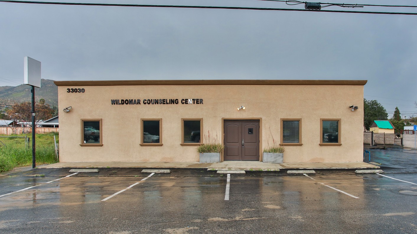 33030 Mission Trail, Wildomar, CA 92595