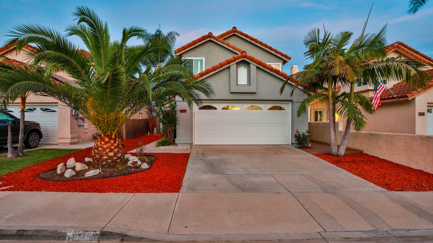 1727 Avenida Alta Mira, Oceanside, CA 92056