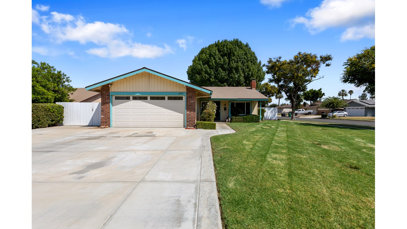 2041 Cordoza Street, Corona, CA 92882