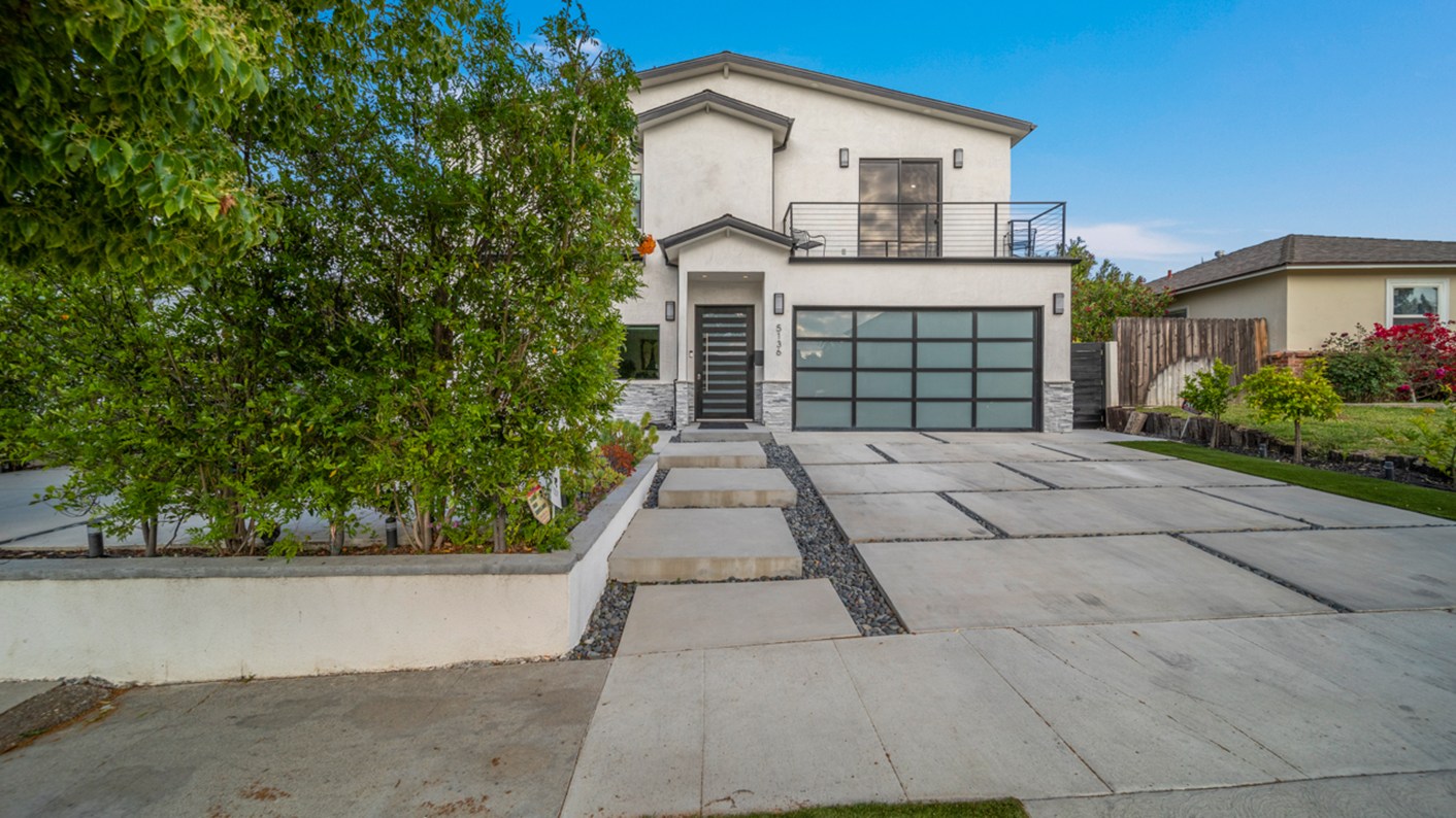 5136 Etiwanda Avenue, Tarzana, CA 91356