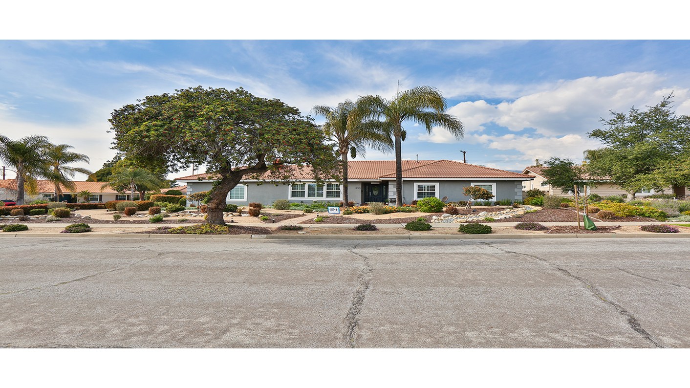 893 Kent Drive, Claremont, CA 91711