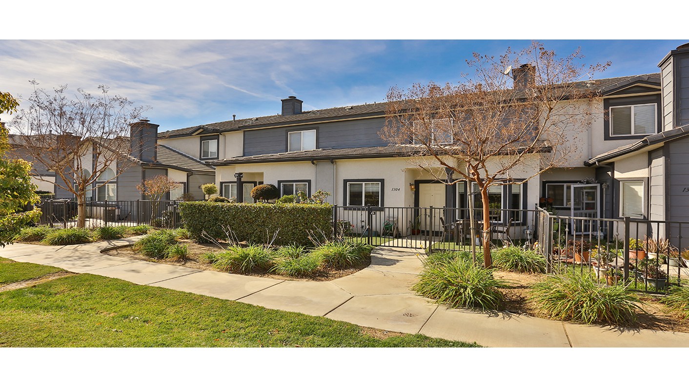 1555 Orange Avenue #1304, Redlands, CA 92373