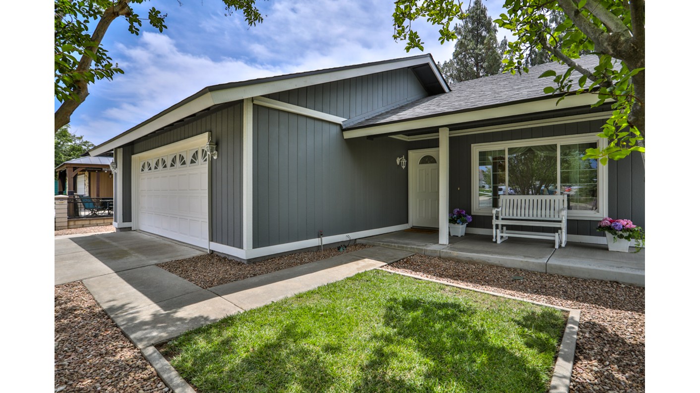 10249 Candlewood Street, Rancho Cucamonga, CA 91730