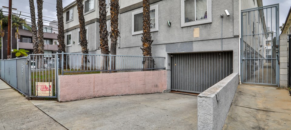 1540 North Bronson Avenue, Hollywood, CA 90028