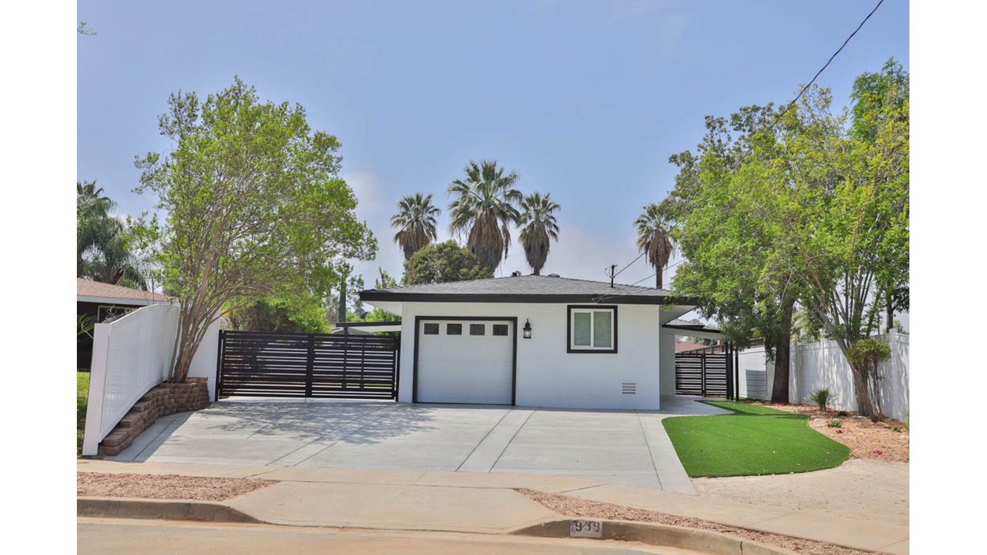 939 Chestnut Avenue, Redlands, CA 92373