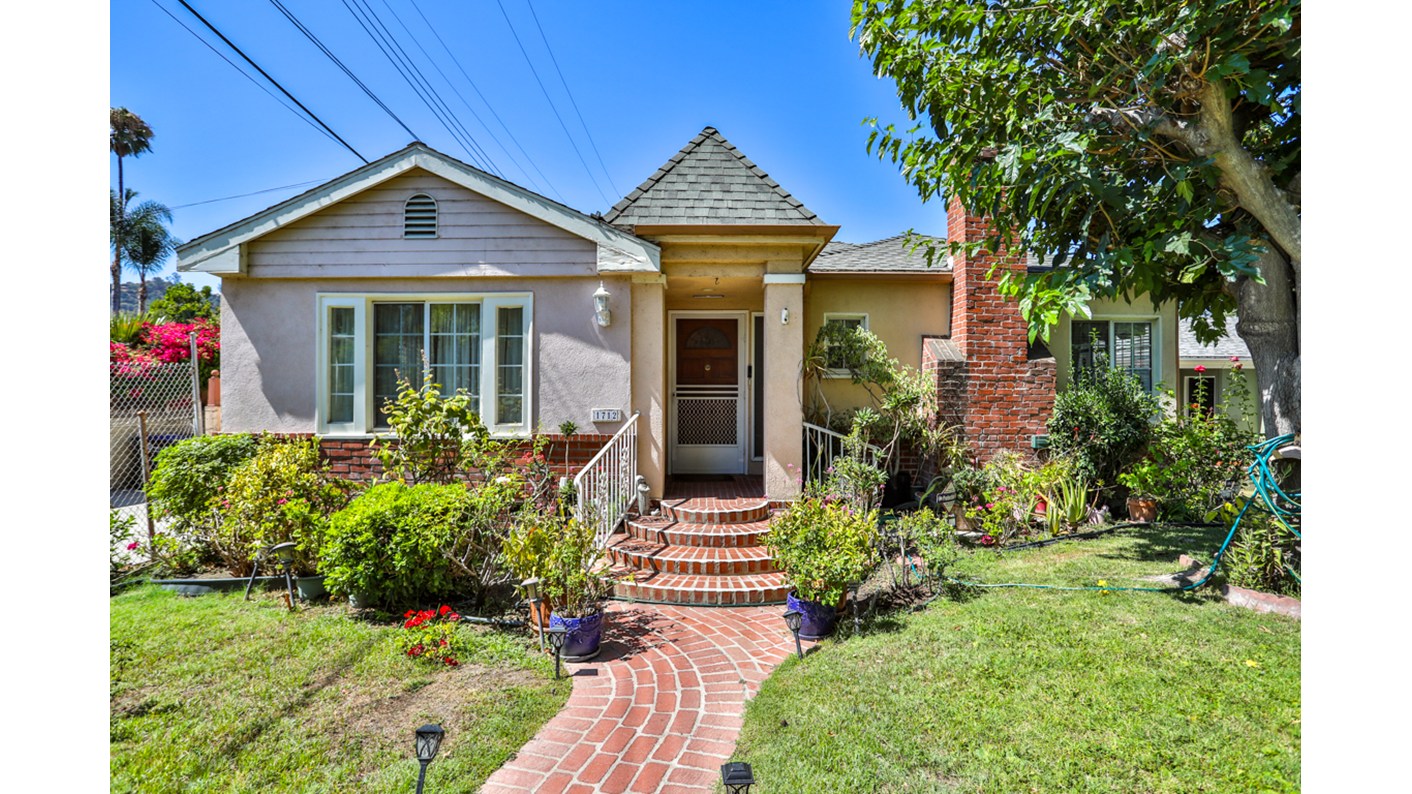 1712 Stanton Avenue, Glendale, CA 91201