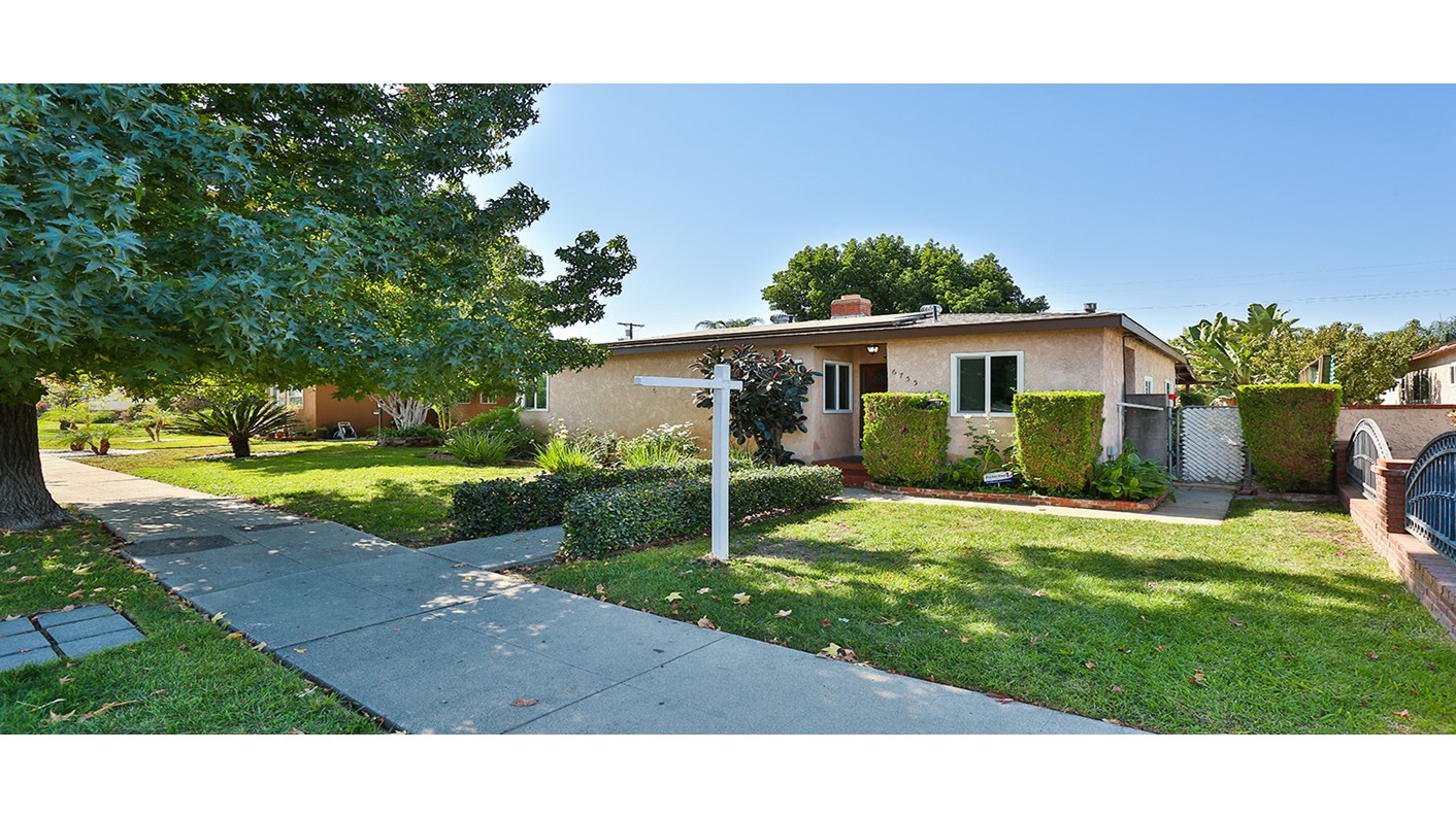 6755 Lindley Avenue, Reseda, CA 91335