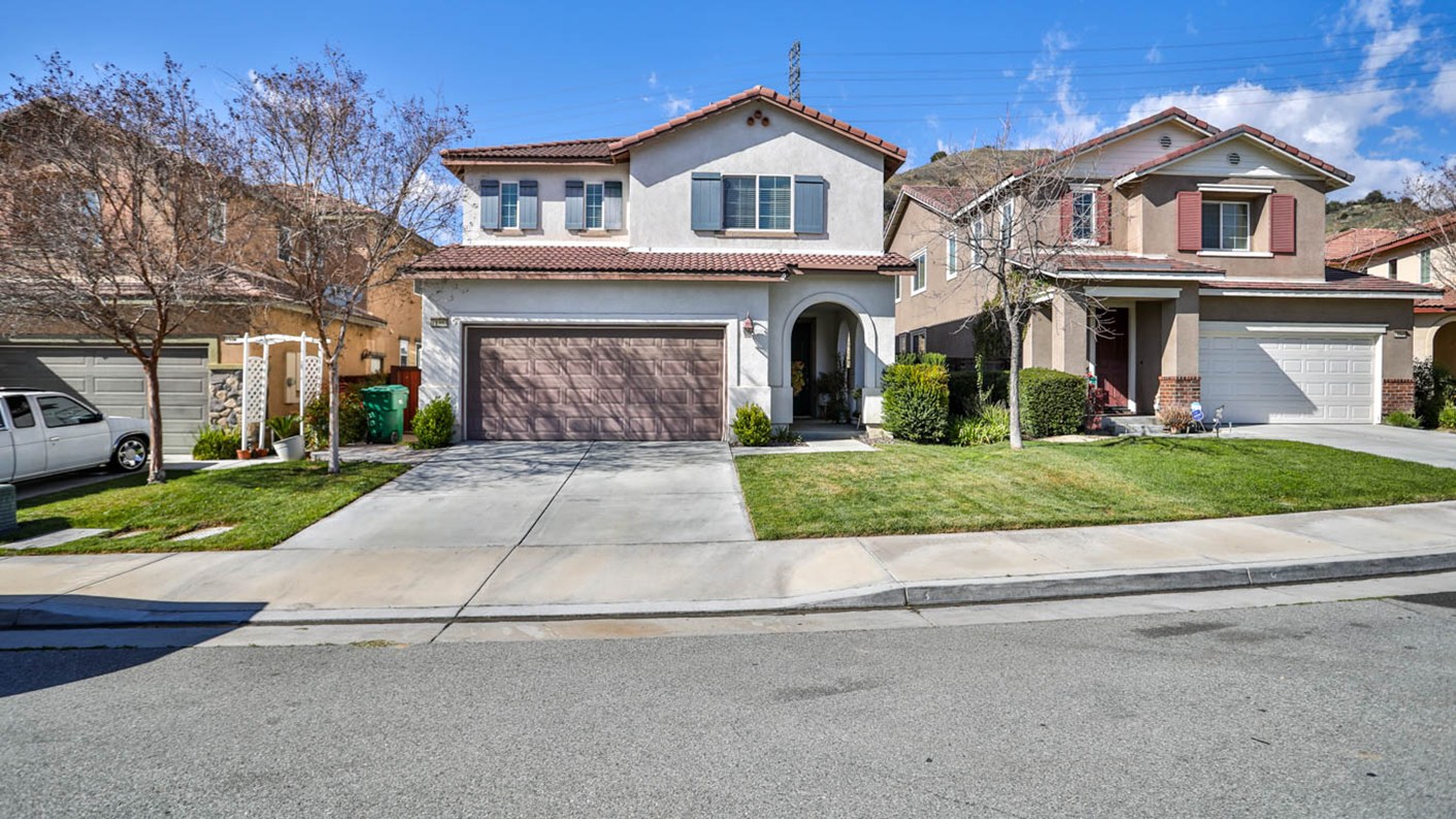 11353 Pepper Lane, Beaumont, CA 92223