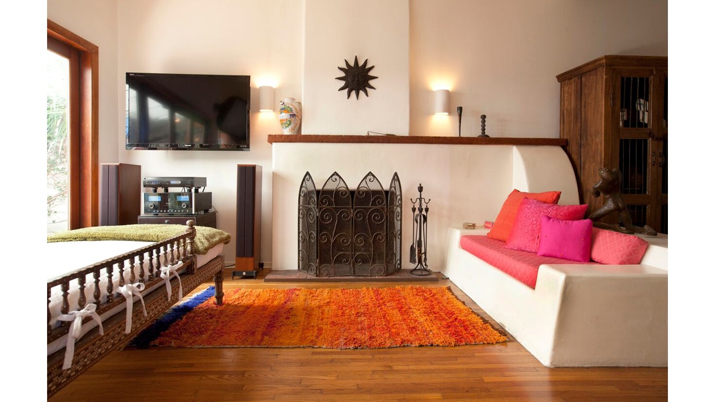 939 N Wetherly Dr, West Hollywood, CA 90069