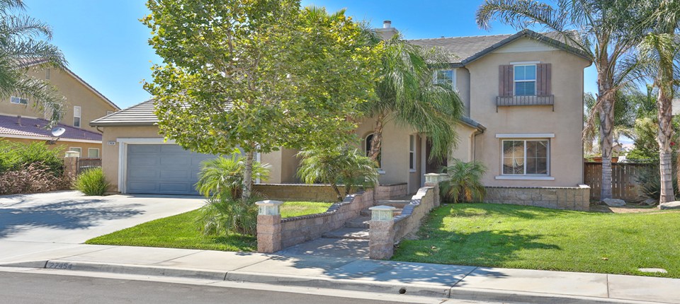 27454 Delphinium Ave, Moreno Valley, CA 92555