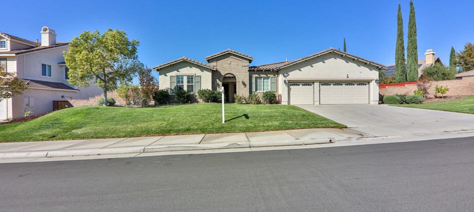 33982 Baystone Street, Temecula, CA 92592