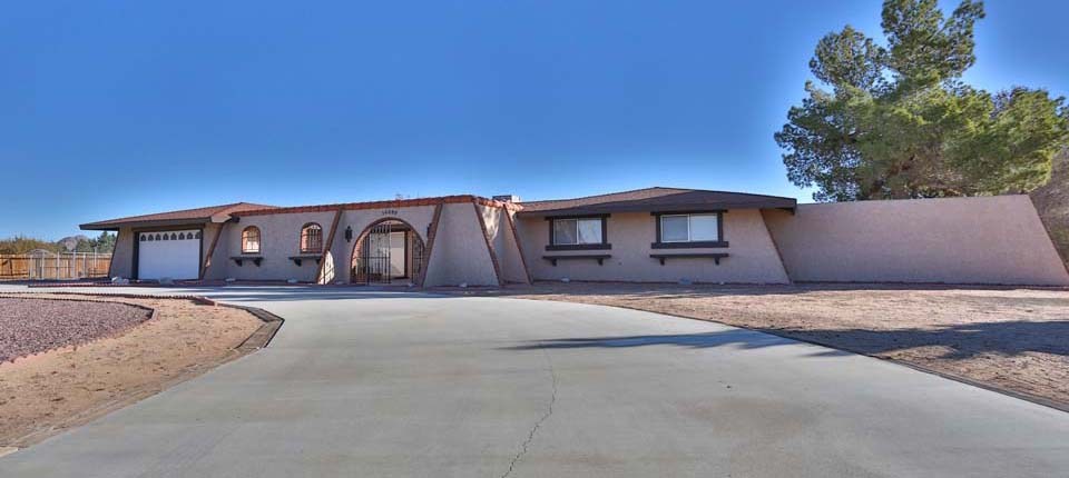 14099 Pamlico Rd, Apple Valley, CA 92307