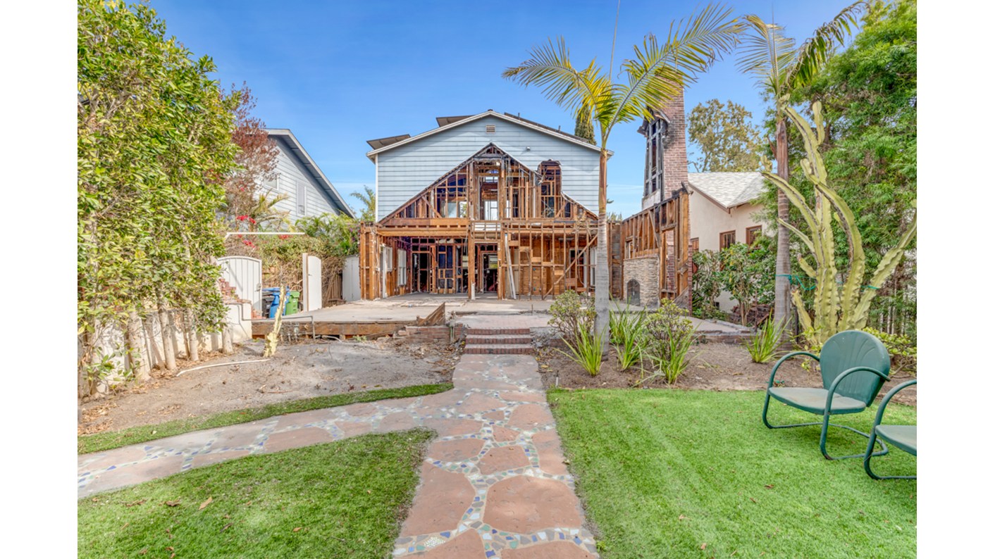 2214 Glyndon Avenue, Venice, CA 90291