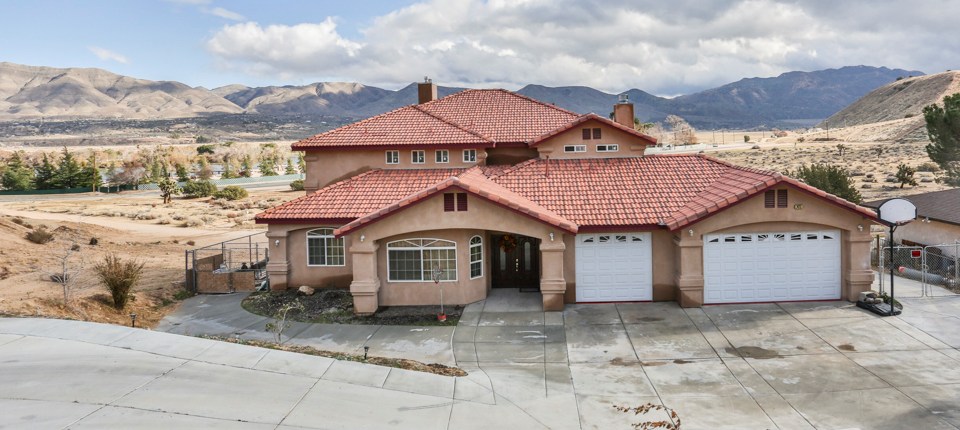 7475 Calpella Avenue, Hesperia, CA 92345