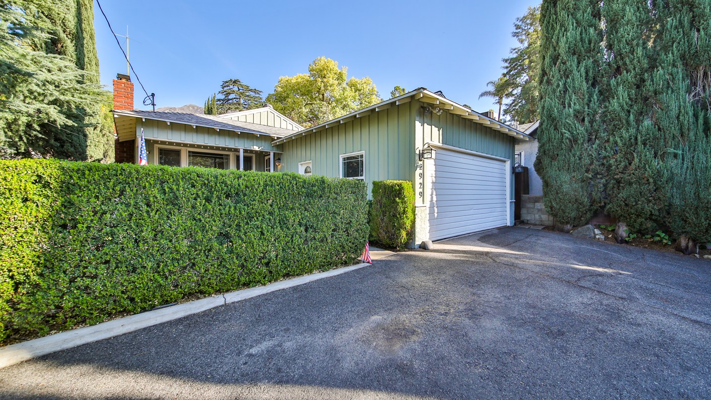 2929 Henrietta Avenue, La Crescenta-Montrose, CA 91214