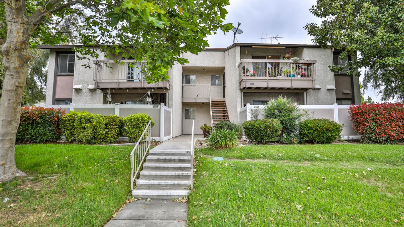 8990 19th Street #204, Alta Loma, CA 91701