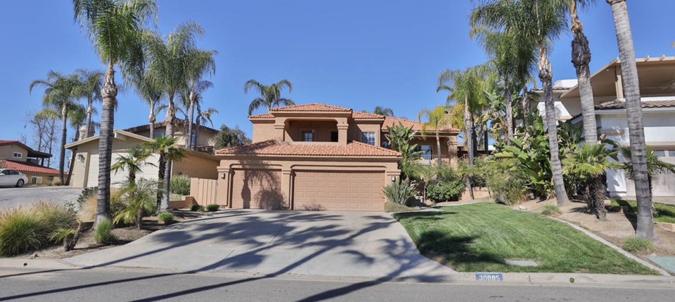 30085 White Wake Drive, Canyon Lake, CA 92587