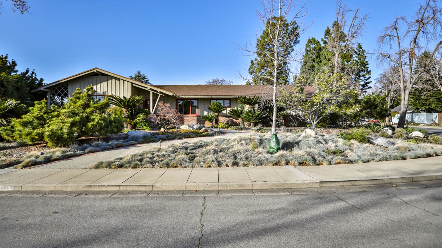 711 West 9th Street, Claremont, CA 91711