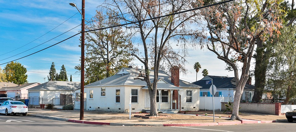 8148 Shadyglade Avenue, Los Angeles, CA 91605
