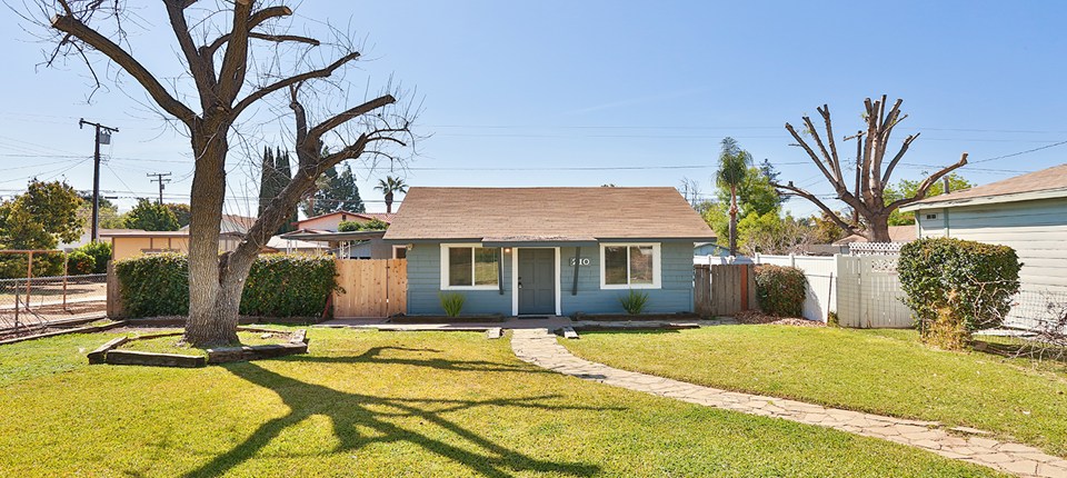 210 West 3Rd Street, San Dimas, CA 91773