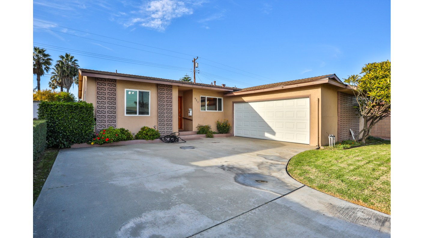 927 Latchford Avenue, La Puente, CA 91745