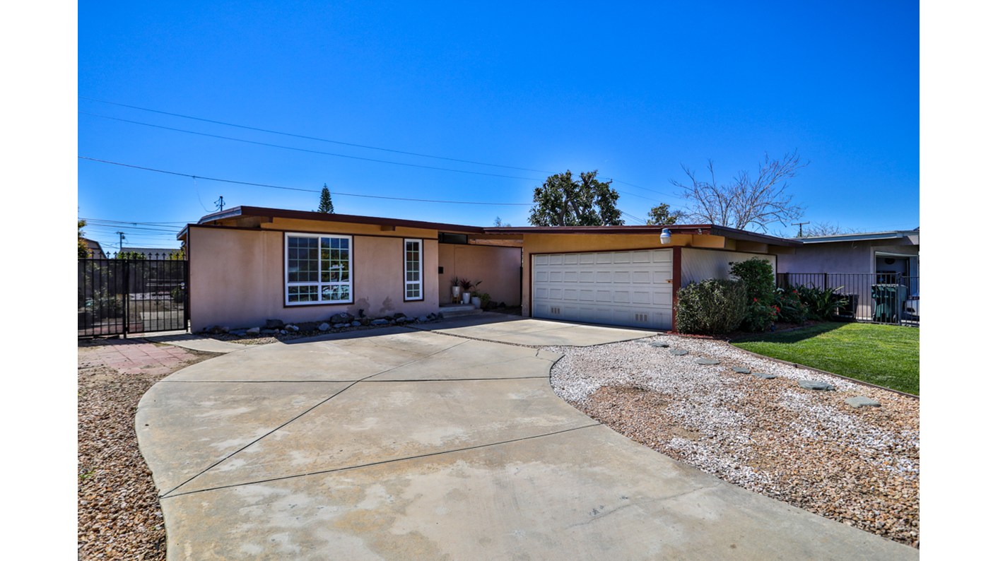 556 East Tudor Street, Covina, CA 91722