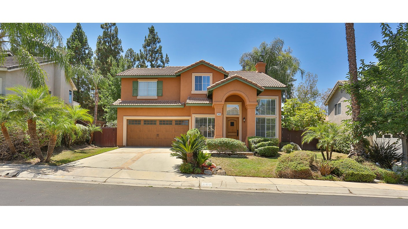 340 Exeter Way, Corona, CA 92882