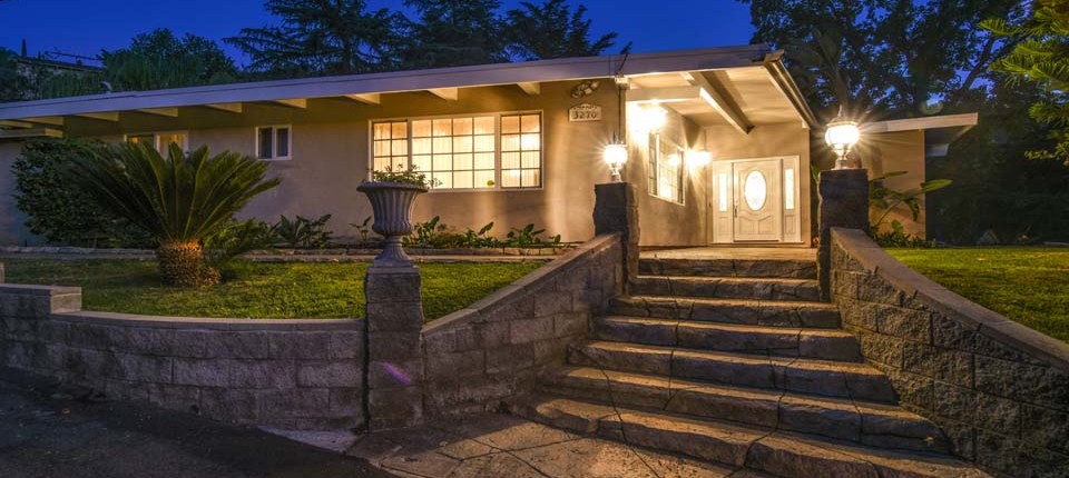 3270 Dunsmere Rd, Glendale, CA 91206