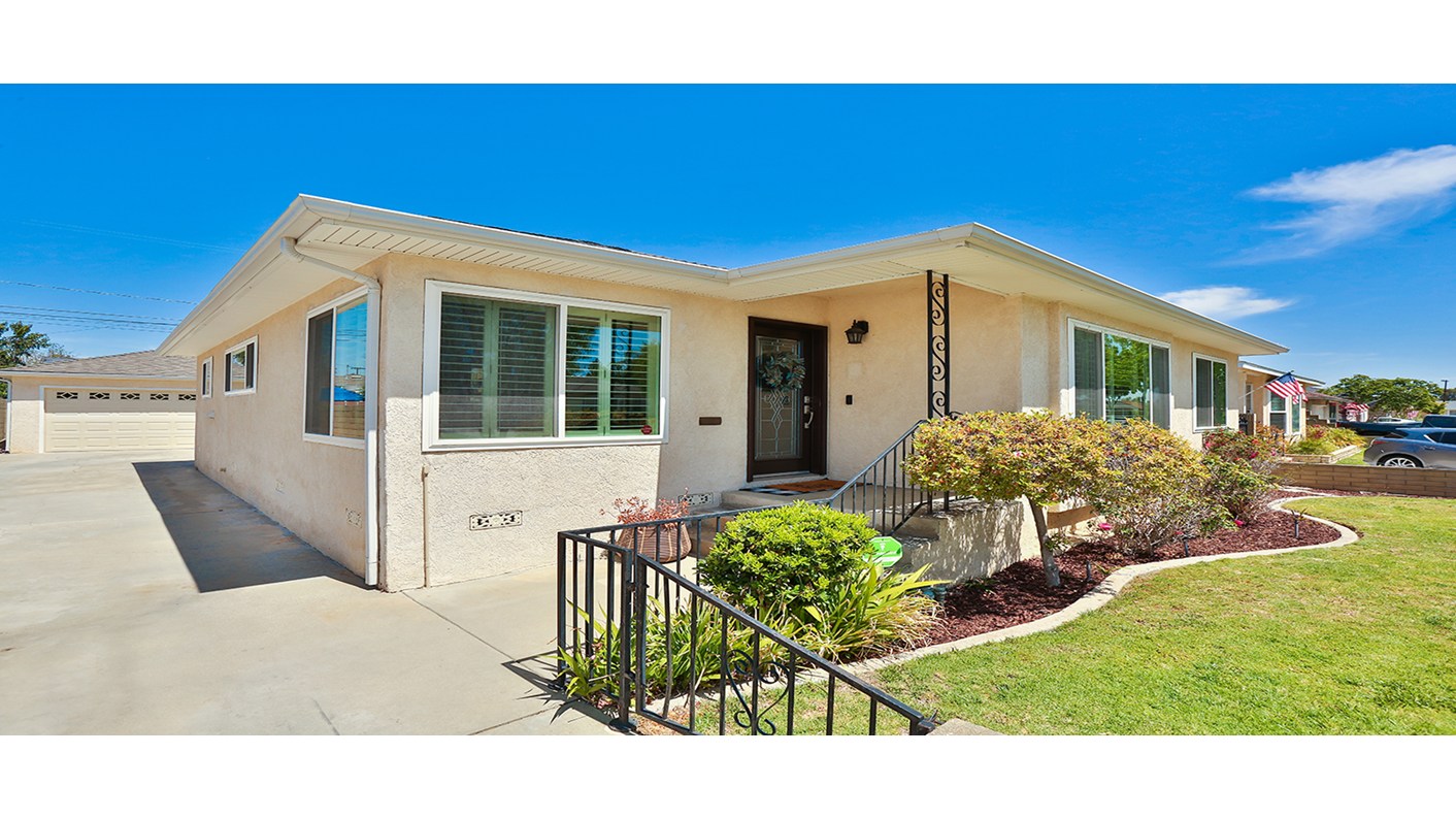 5945 Loomis Street, Lakewood, CA 90713