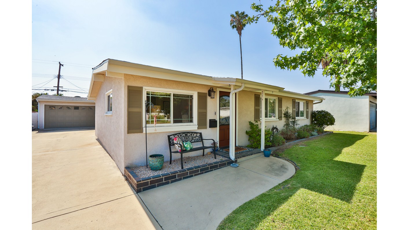 901 Forestdale Avenue, Glendora, CA 91740