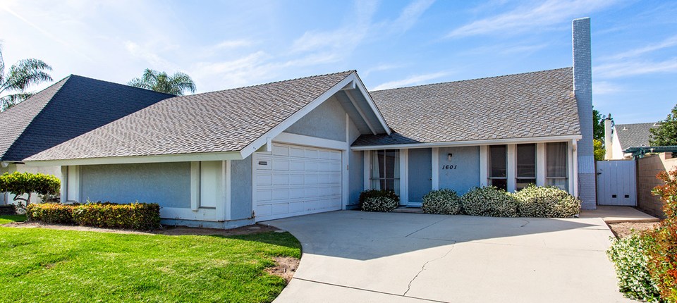 1601 Beechwood Street, Santa Ana, CA 92705