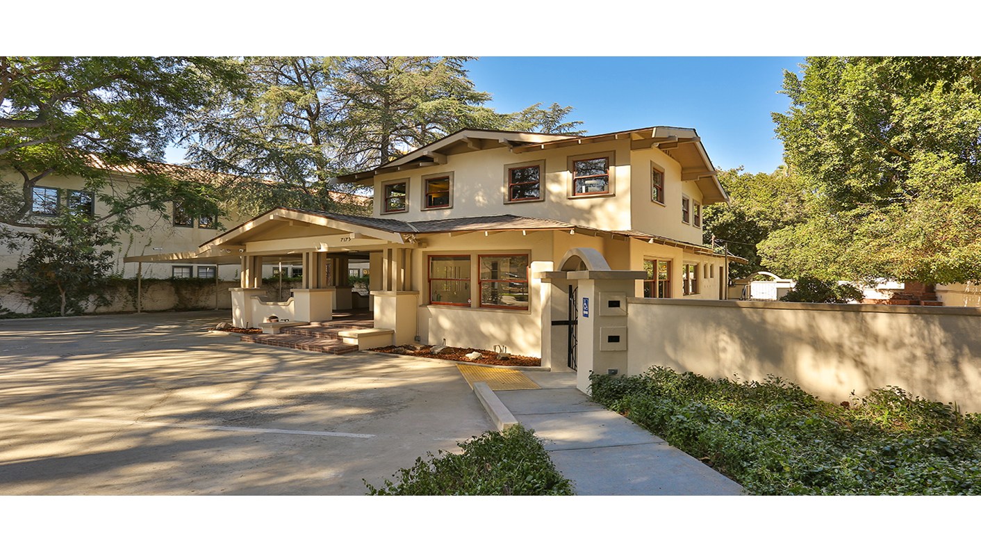 7179 Magnolia Avenue, Riverside, CA 92504