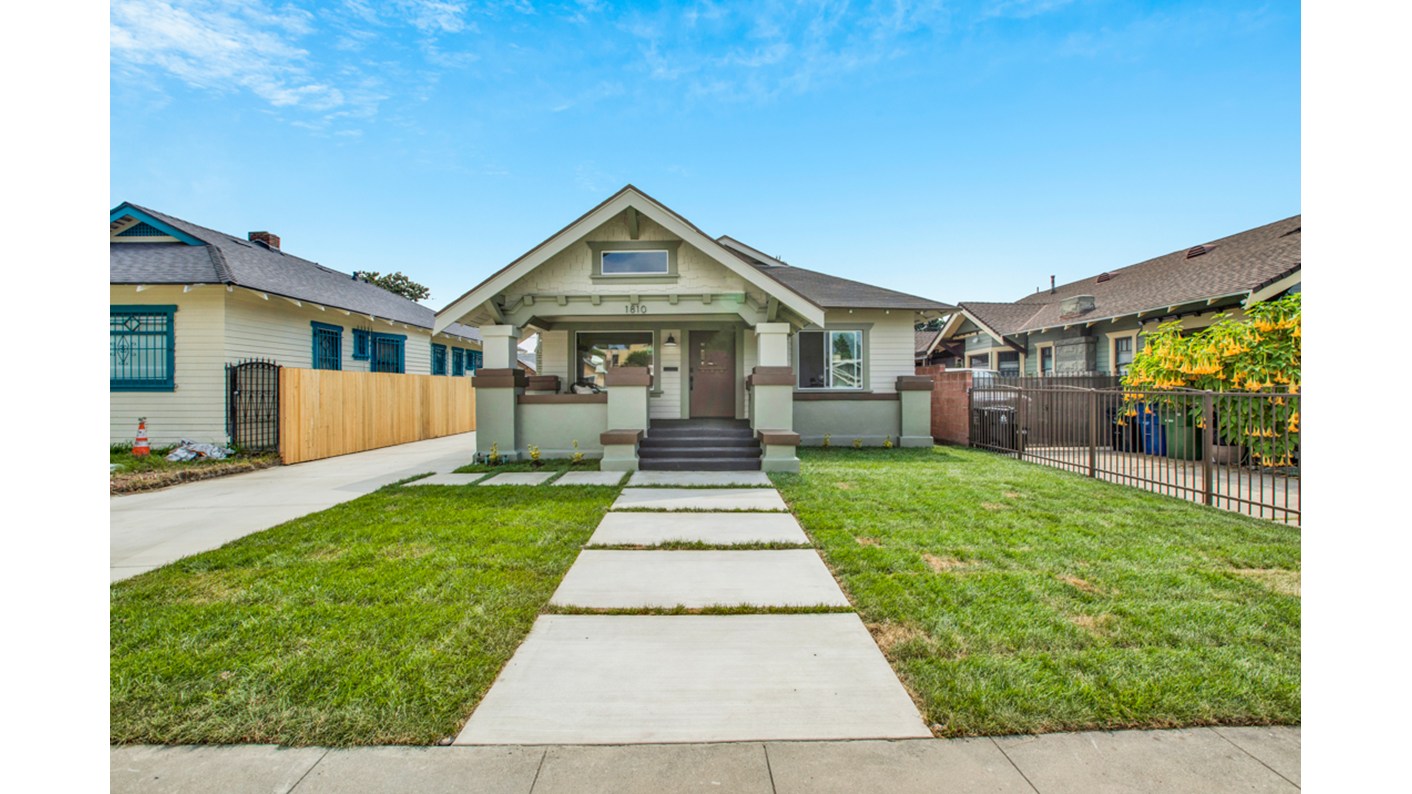 1810 West 41st Street, Los Angeles, CA 90062