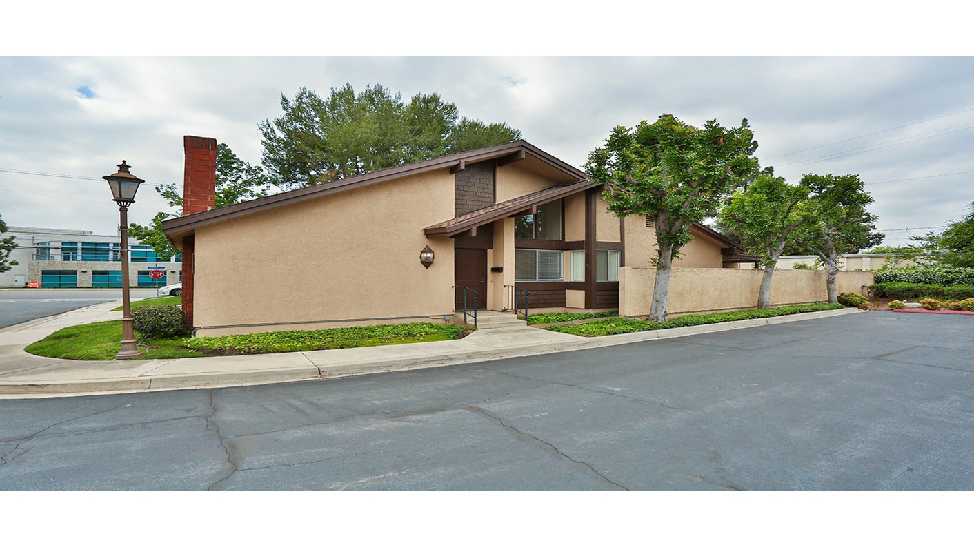 107 Ambleside Way, Glendora, CA 91741