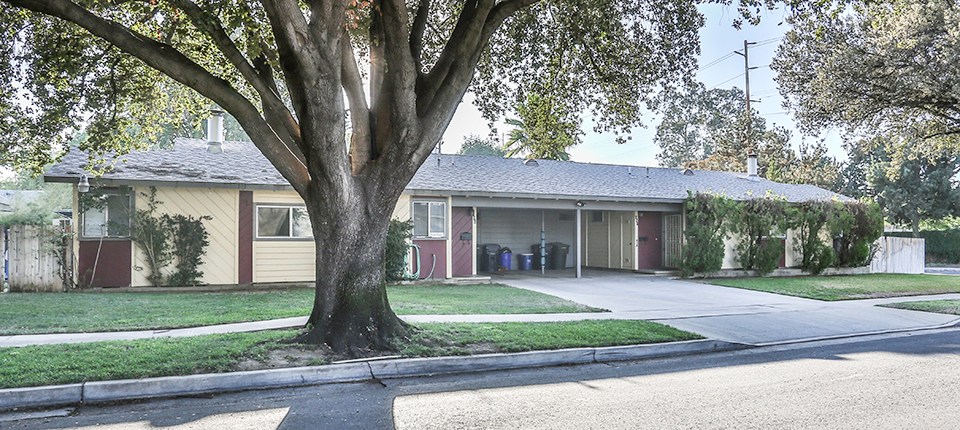 306 La Paloma St, Redlands, CA 92373