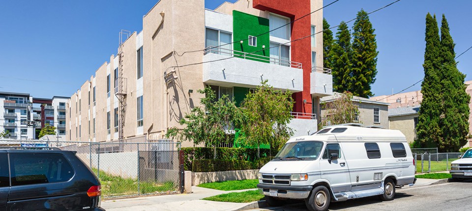 11307 Hartsook Street #205, North Hollywood, CA 91601