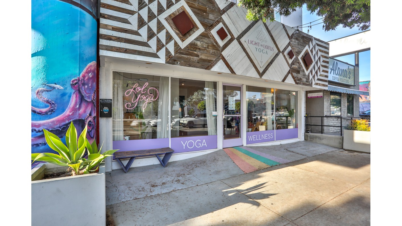 12513 Venice Boulevard, Los Angeles, CA 90066