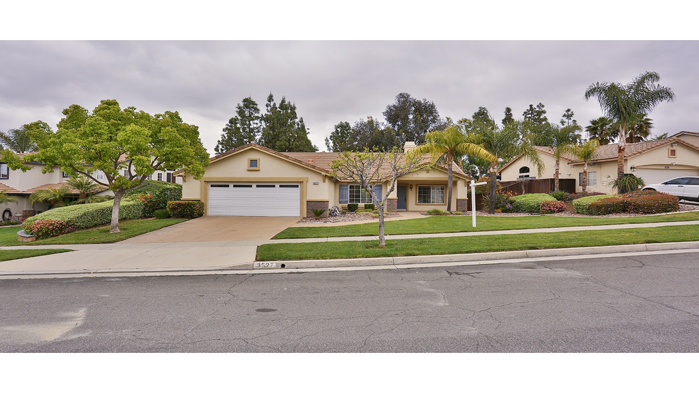 3527 Belvedere Way, Corona, CA 92882