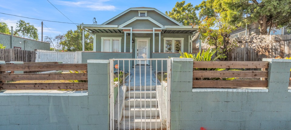 3306 London Street, Silver Lake, CA 90026