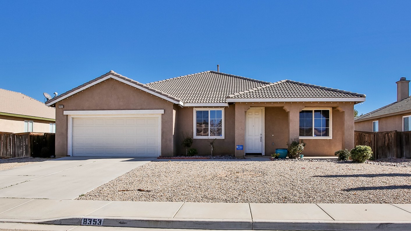8353 Sweet Water Avenue, Hesperia, CA 92344