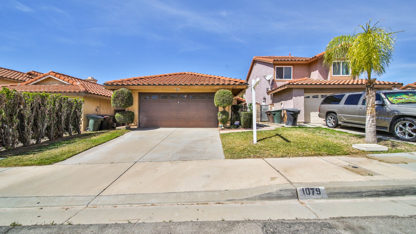 1079 Bautista Lane, Colton, CA 92324