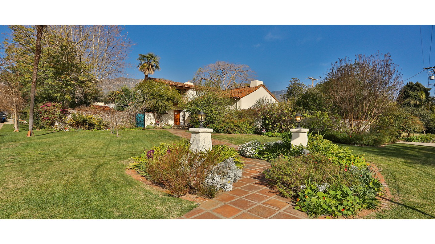 2232 North Holliston Avenue, Altadena, CA 91001