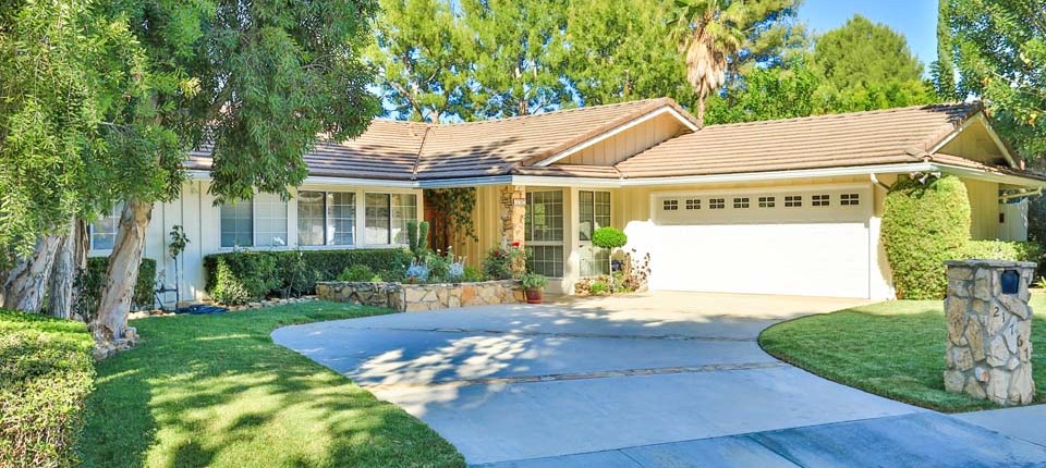 21767 Ulmus Dr, Topanga, CA 91364