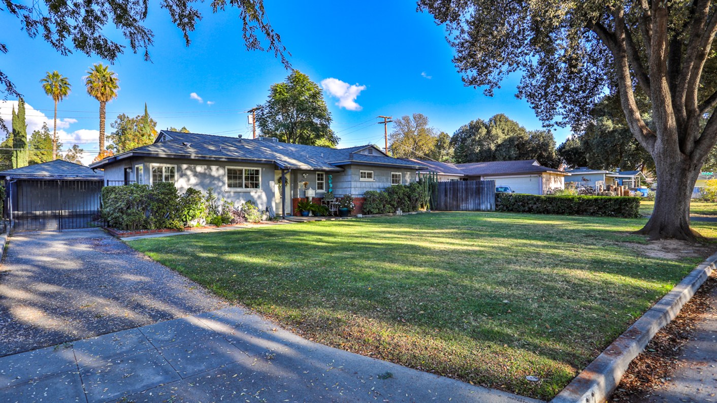 3877 Rockingham Place, Riverside, CA 92504