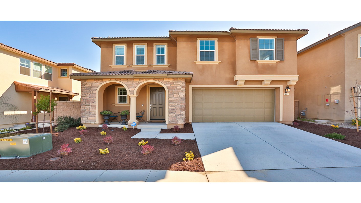 8967 Sunshine Valley Way, Corona, CA 92883