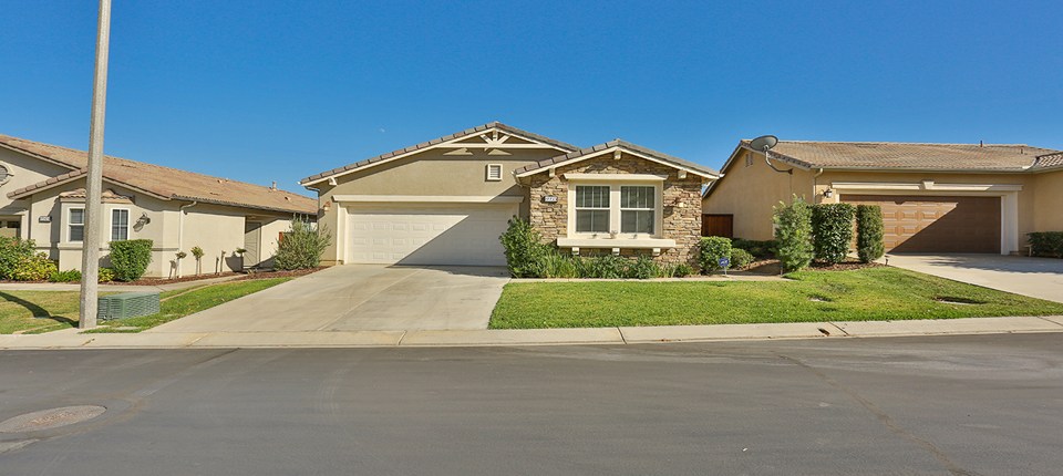 8955 Stephenson Lane, Hemet, CA 92545