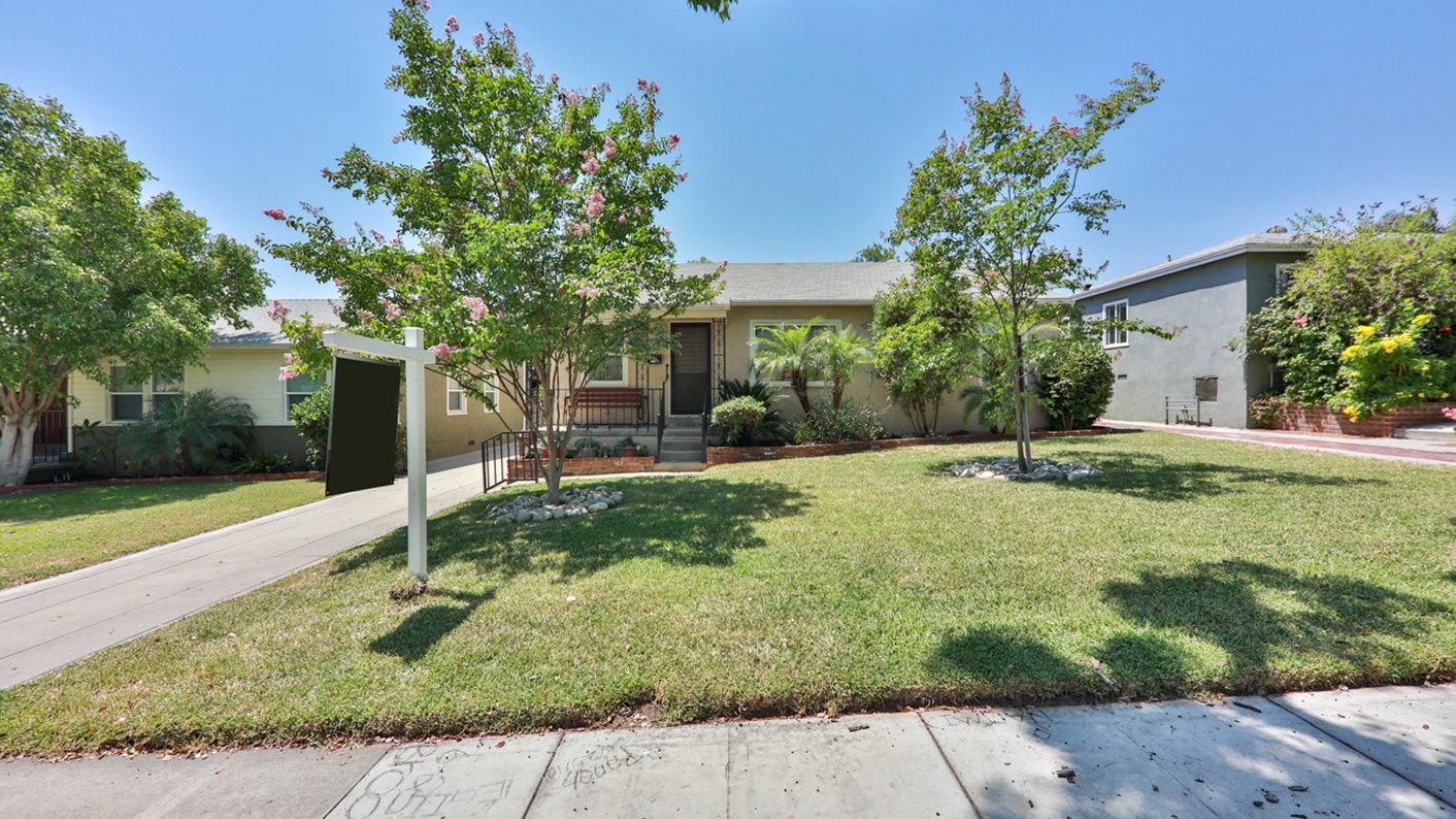 525 Groton Drive, Burbank, CA 91504