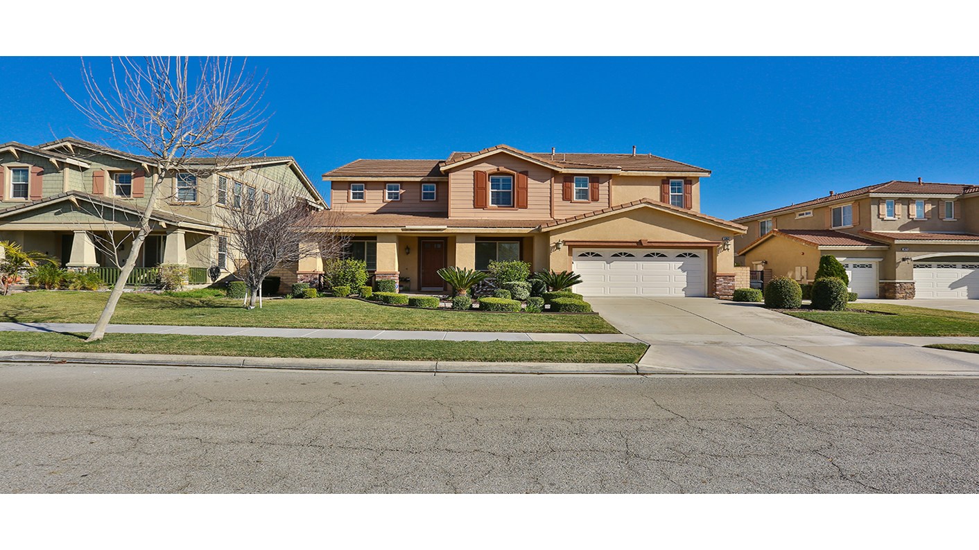 5063 Cottontail Way, Fontana, CA 92336