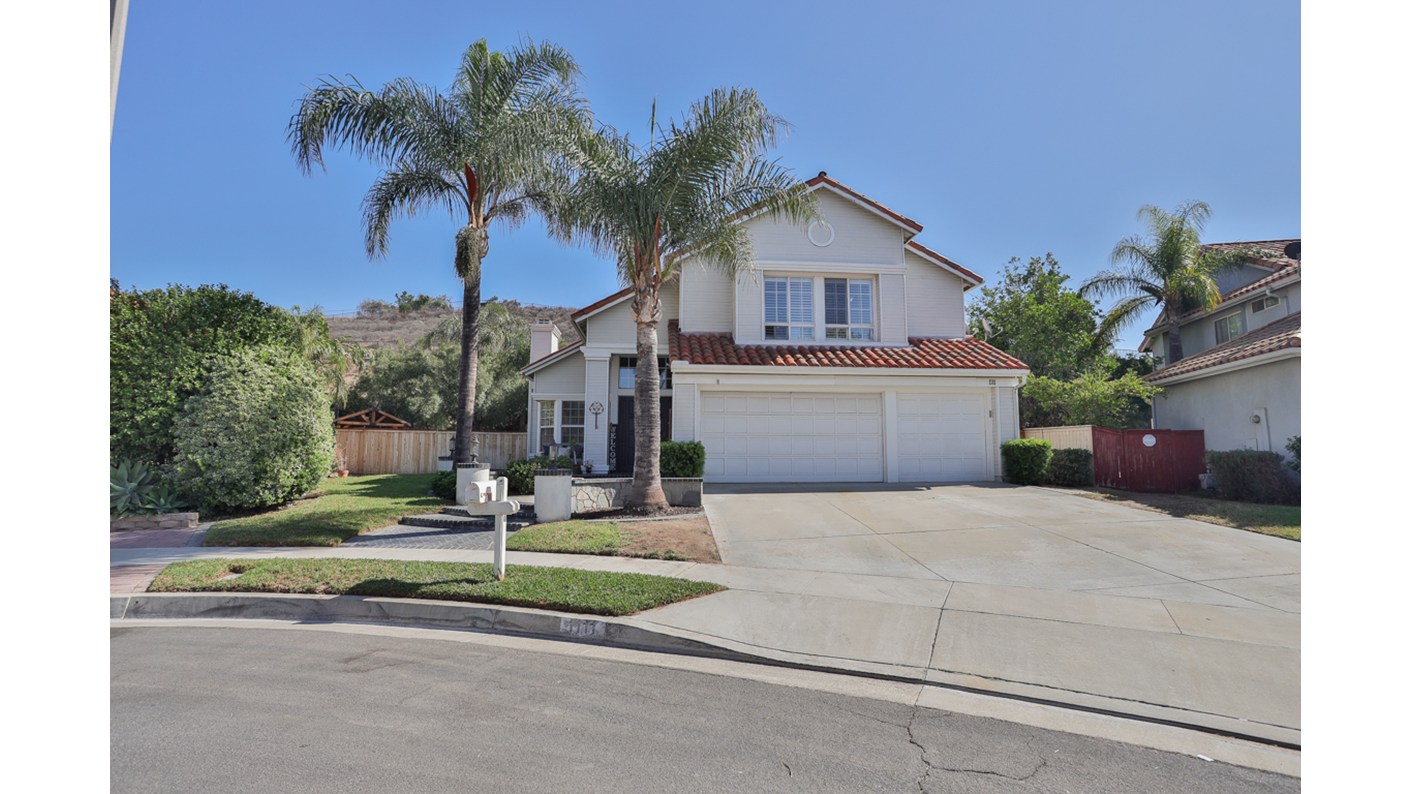 1111 La Salle Circle, Corona, CA 92879