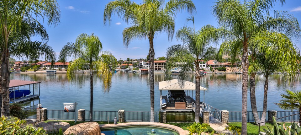 22818 Gray Fox Drive, Canyon Lake, CA 92587